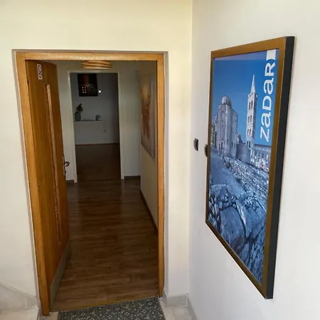 Apartman Robert *