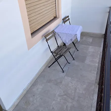 公寓 Apartman Robert *